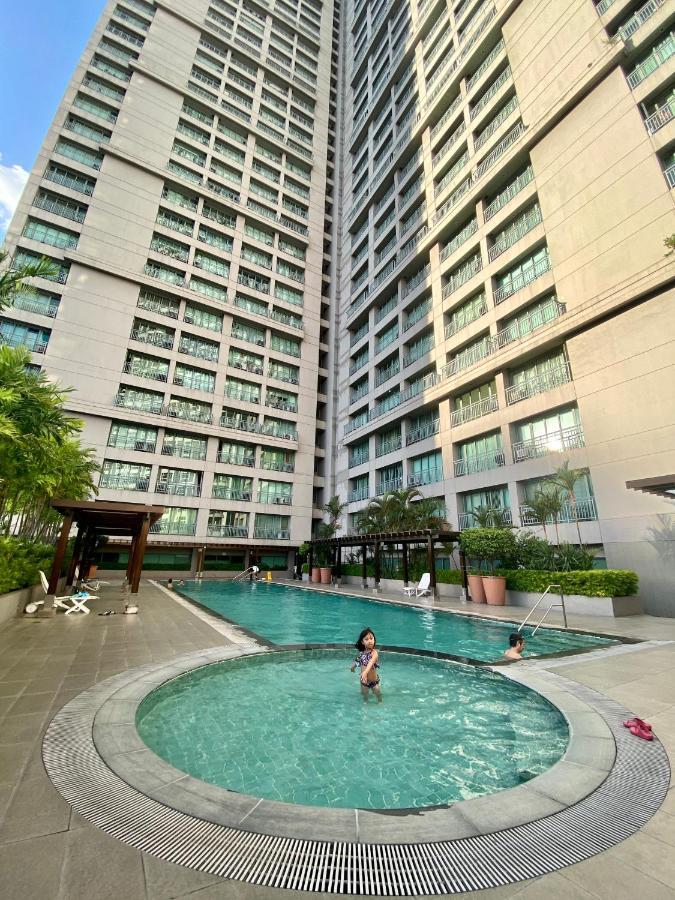 Ortigas 2 Bedroom Corner Unit With 2 Queen Across Shangrila Μανίλα Εξωτερικό φωτογραφία