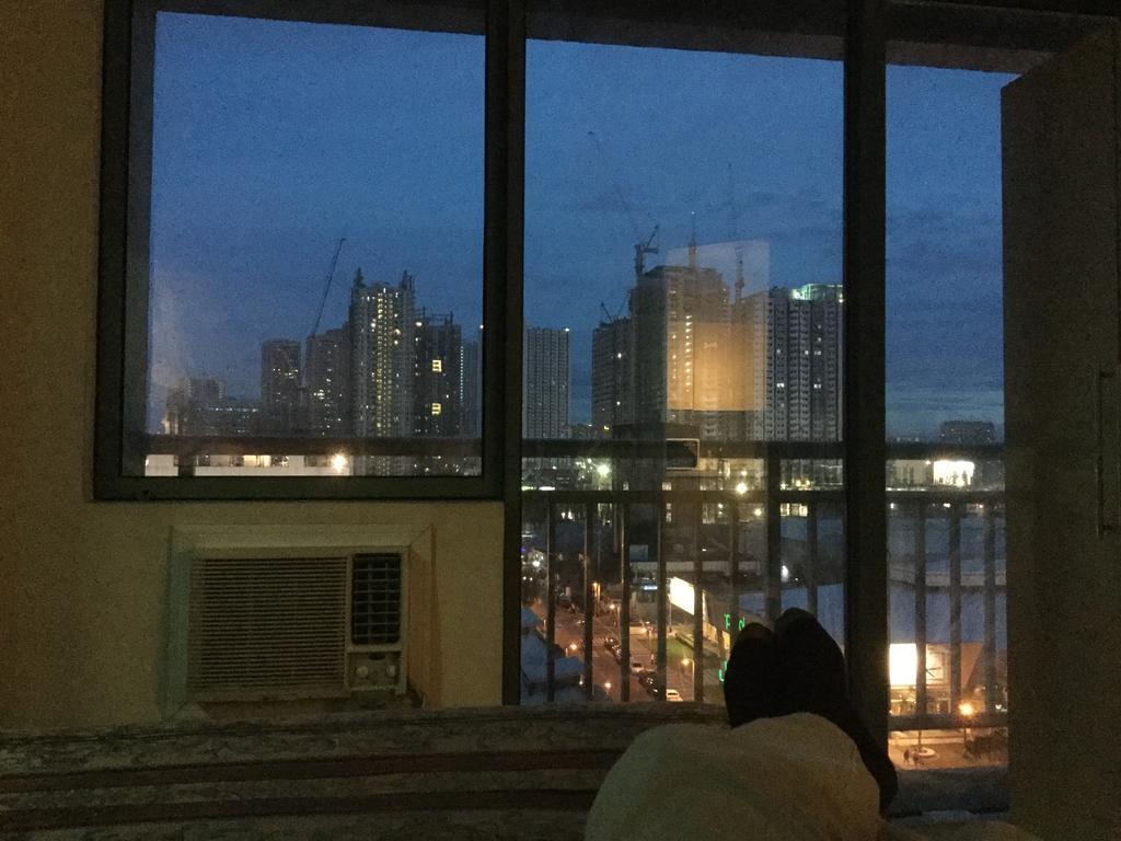 Ortigas 2 Bedroom Corner Unit With 2 Queen Across Shangrila Μανίλα Εξωτερικό φωτογραφία